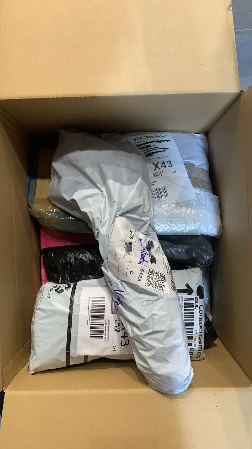 Caja Misteriosa de Devoluciones 40€ | 8 Paquetes Sorpresa Sellados